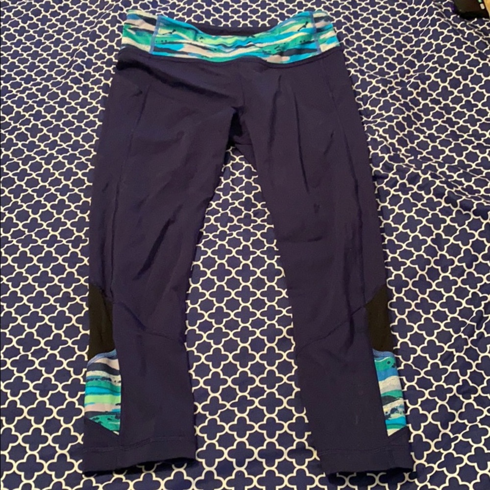Lululemon crops!